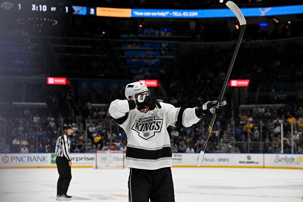 EINDE - Kings 2, Blues 1 (OT) - Kuemper, Laferriere, Hiller - LA Kings Insider