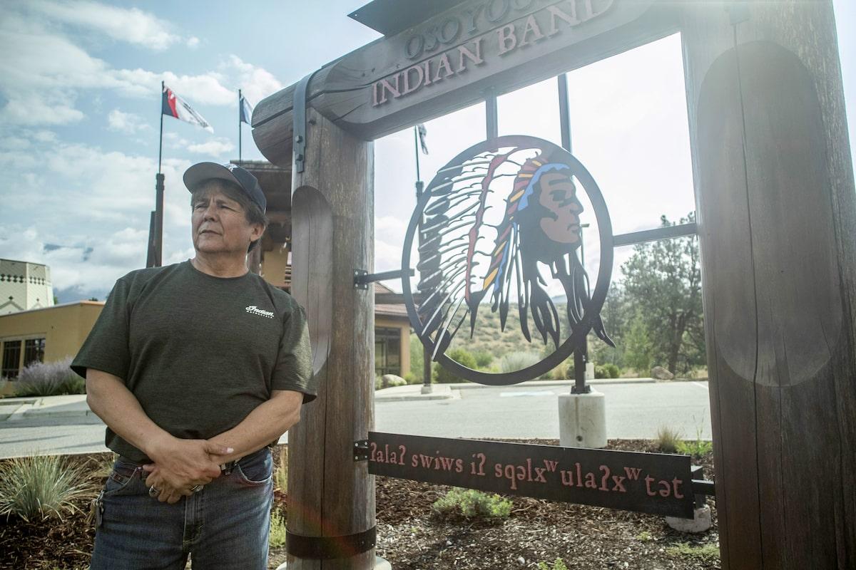 Native companies see coins and all cars Ottawa C -5 - Globe and letters