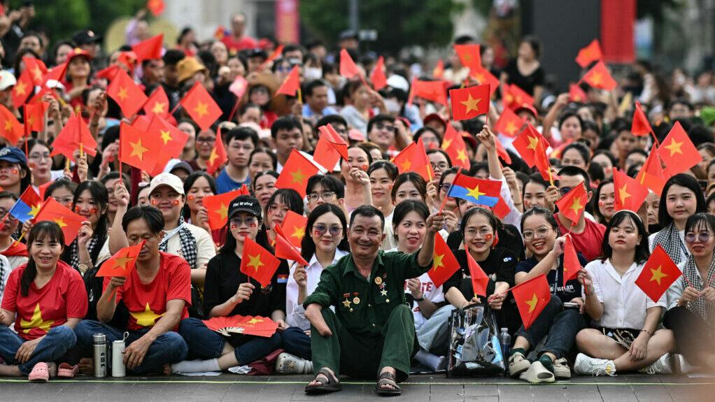 News review on May 2, 2025: 1A: