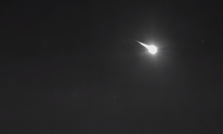 A fireball lights up the UK sky.  Video »Science News
