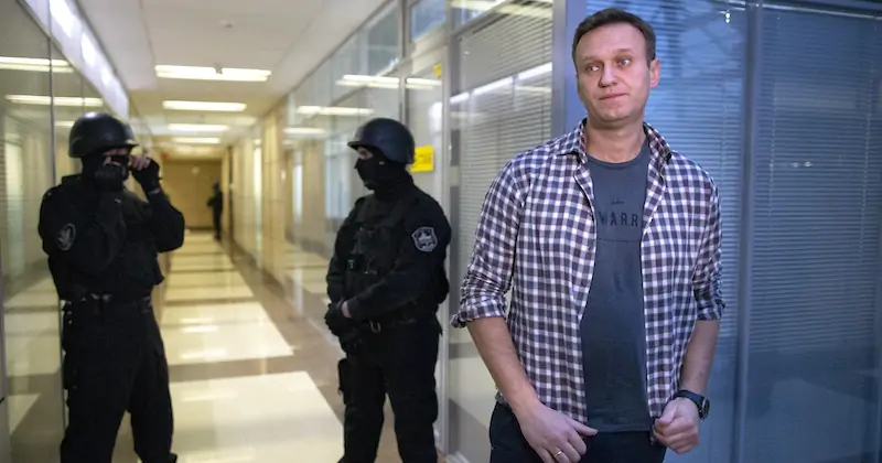 Photo of Alexei Navalny was charged with new crimes, under a law commonly used in cases involving religious denominations