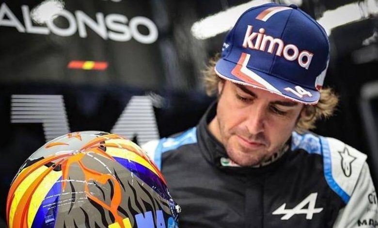 F1 US GP, Fernando Alonso in Austin with a special helmet for the Canary Islands