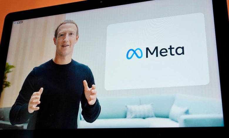 Facebook, changed the official name to Meta.  Zuckerberg: "We are now a social network, we want to become a metaverse"
