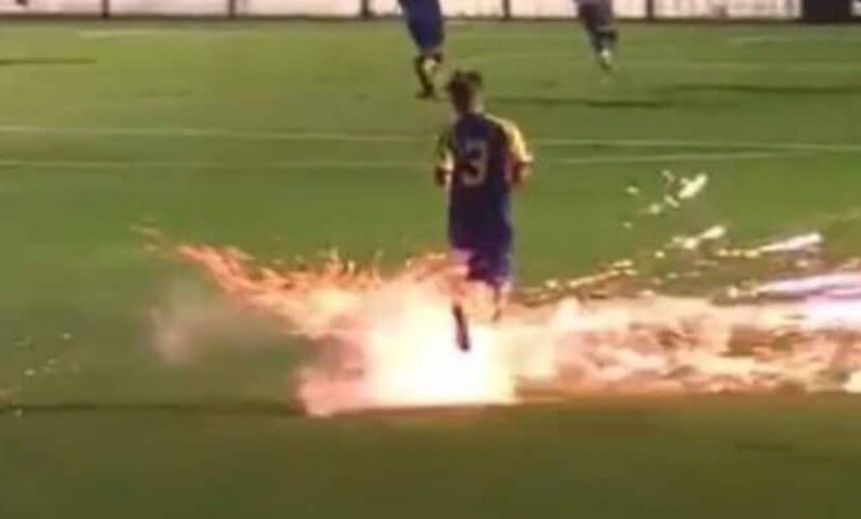 England, fireworks hit the player: the match stopped