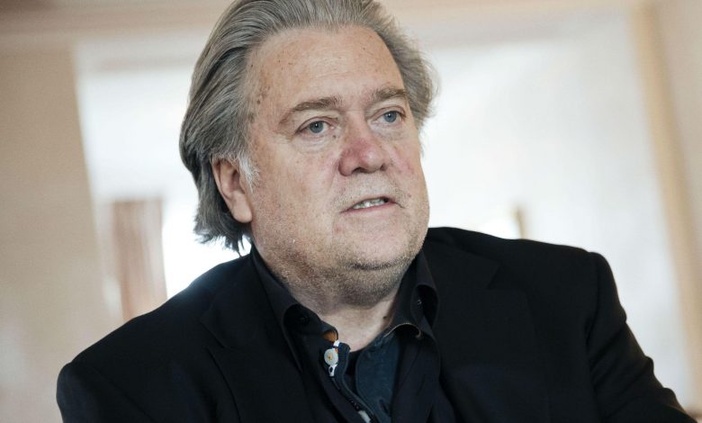 USA, Bannon charged with outrage before Congress