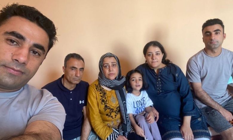 Afghanistan, Kabir Haidari and his family are rescued in Sanremo.  Ilfattoquotidiano.it told the story of the former collaborator: "Thank you Italy"