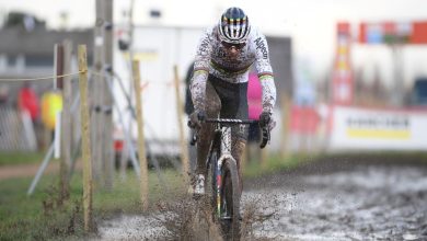 Photo of Cyclocross, World Cup – Adri van der Poel puts out the fire: ‘It will take some time for Matthew to win again’