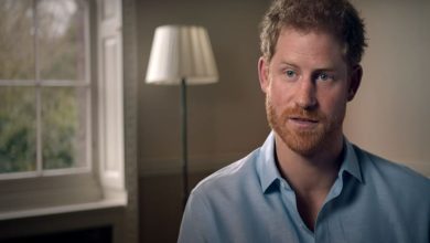 Photo of Prince Harry in the Super Bowl with his cousin but without Meghan Markle
