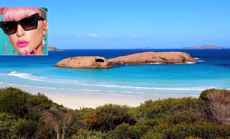 lady-gaga-twilight-beach-australia