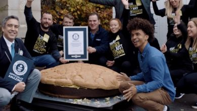 Photo of The United Kingdom, the world’s largest vegetarian burger, weighs 160 kg