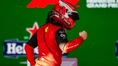 F1 GP Australia 2022, Melbourne: Charles Leclerc (Scuderia Ferrari) celebrates victory