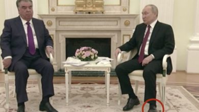 Photo of Vladimir Putin is sick, “his foot is wriggling like a snake”: shock video – Libero Quotidiano
