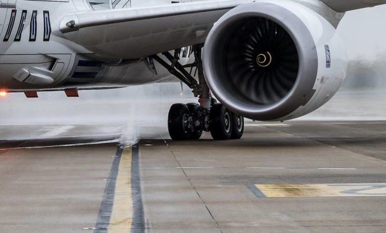 Airports closed as record heat melts UK asphalt