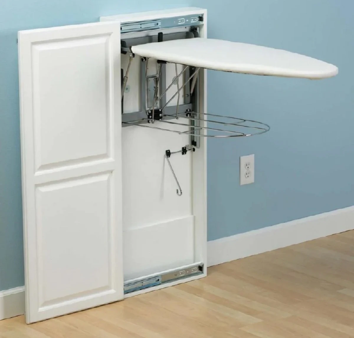 Wall-mounted ironing board: 4 models and useful tips