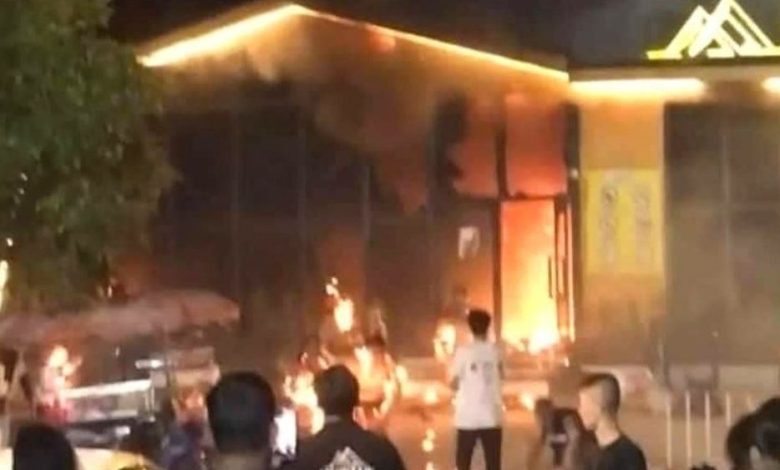 Is a massacre, at least 14 dead in Thailand