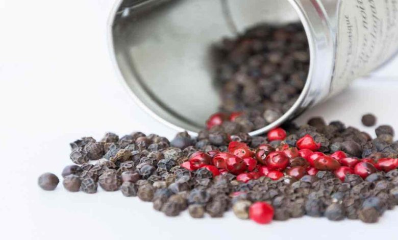 People with these problems need to beware of pepper