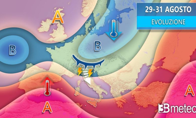 Weather >> end of August beginning of September between high pressure and thunderstorms.  Here's how to use «3B Meteo