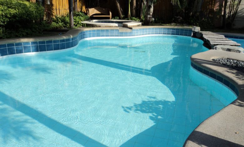 Ingenious swimming pools discovered by a tax officer thanks to Google Maps