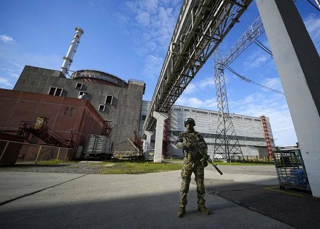 Zaporizhzhia, the Russians disconnect the nuclear power plant from the Ukrainian grid - Corriere.it
