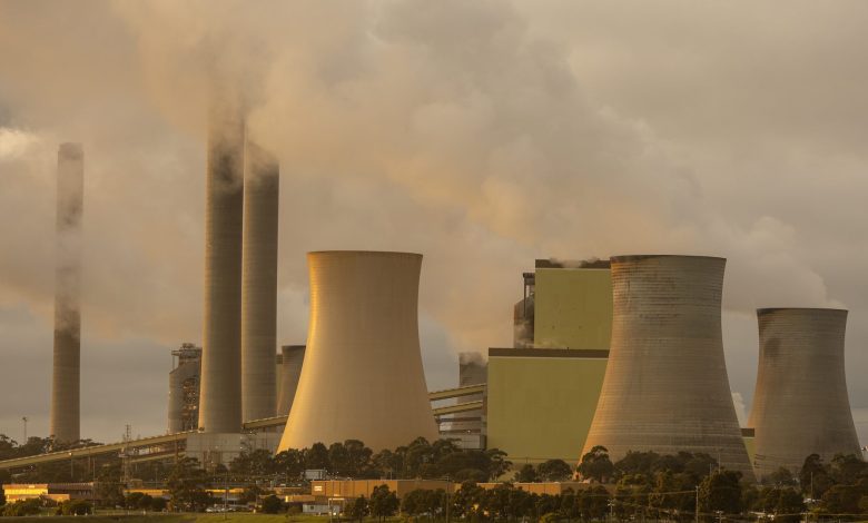 Australia expects to shut down huge coal-fired power plant