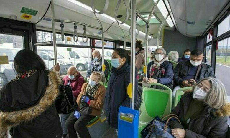 Covid, stop obligating masks on transport and hospitals: virologists divided