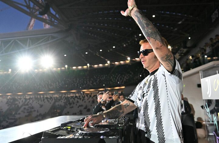 Will groups of DJs in Serie A stadiums become a habit?