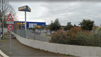 Photo of Anagnina: Thieves in an Ikea car park