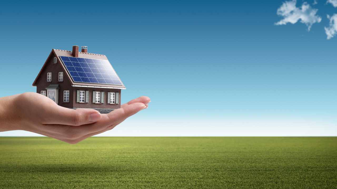 Save on bills and how to install a PV system for free