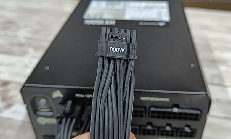 AMD is making fun of NVIDIA in the case of the integrated connectors on the new GeForce