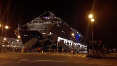 Photo of Cruise ship with 800 Covid positives