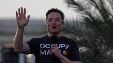 Photo of Elon Musk sells Tesla stock for $3.95 billion