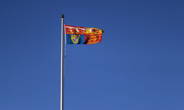 How is the British Royal Standard formed?
