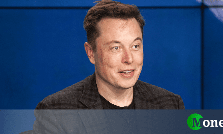 Elon Musk continues to sell Tesla shares: are there problems ahead?